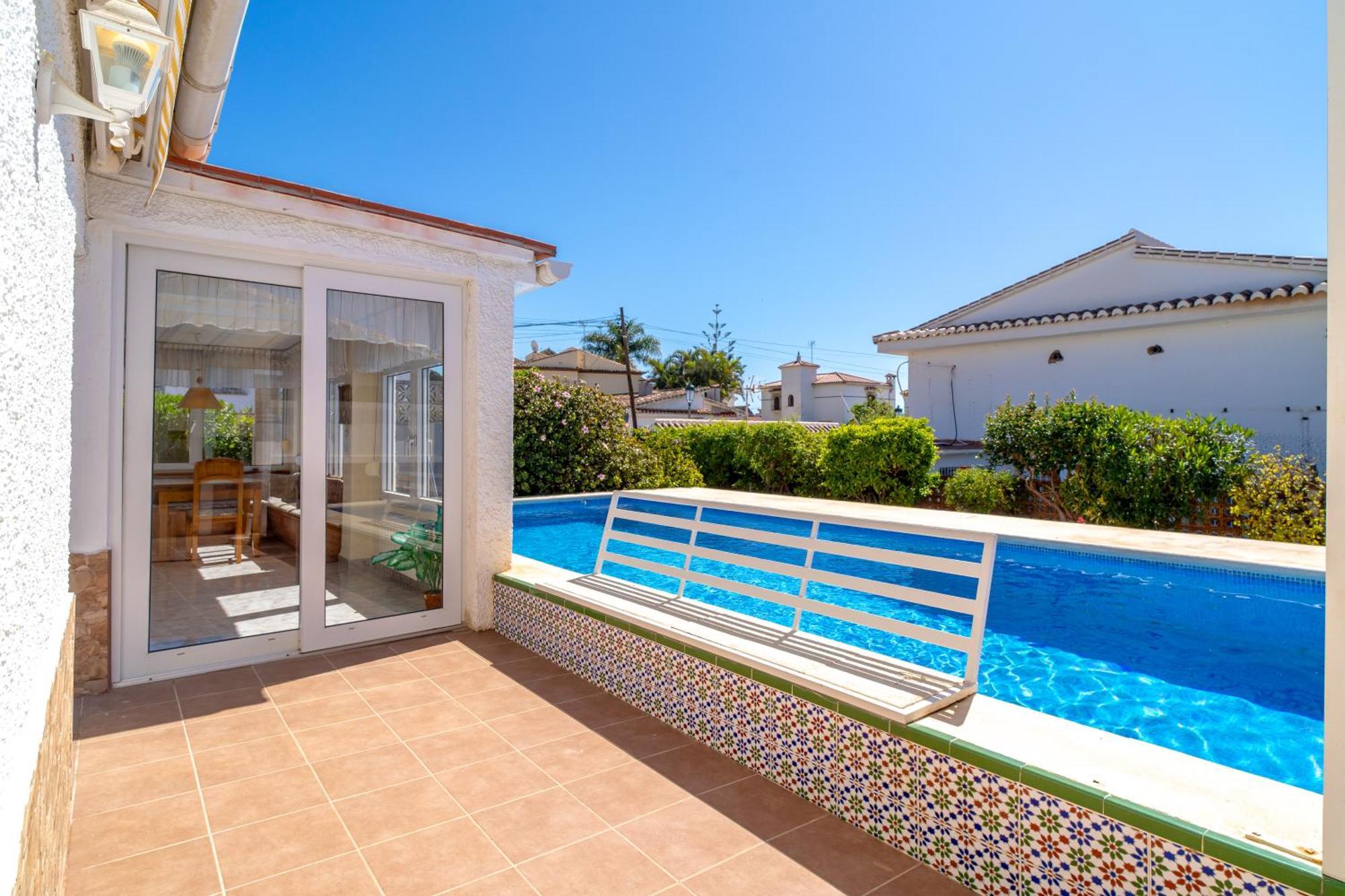 Villa Sevilla Casasol Nerja Exterior photo