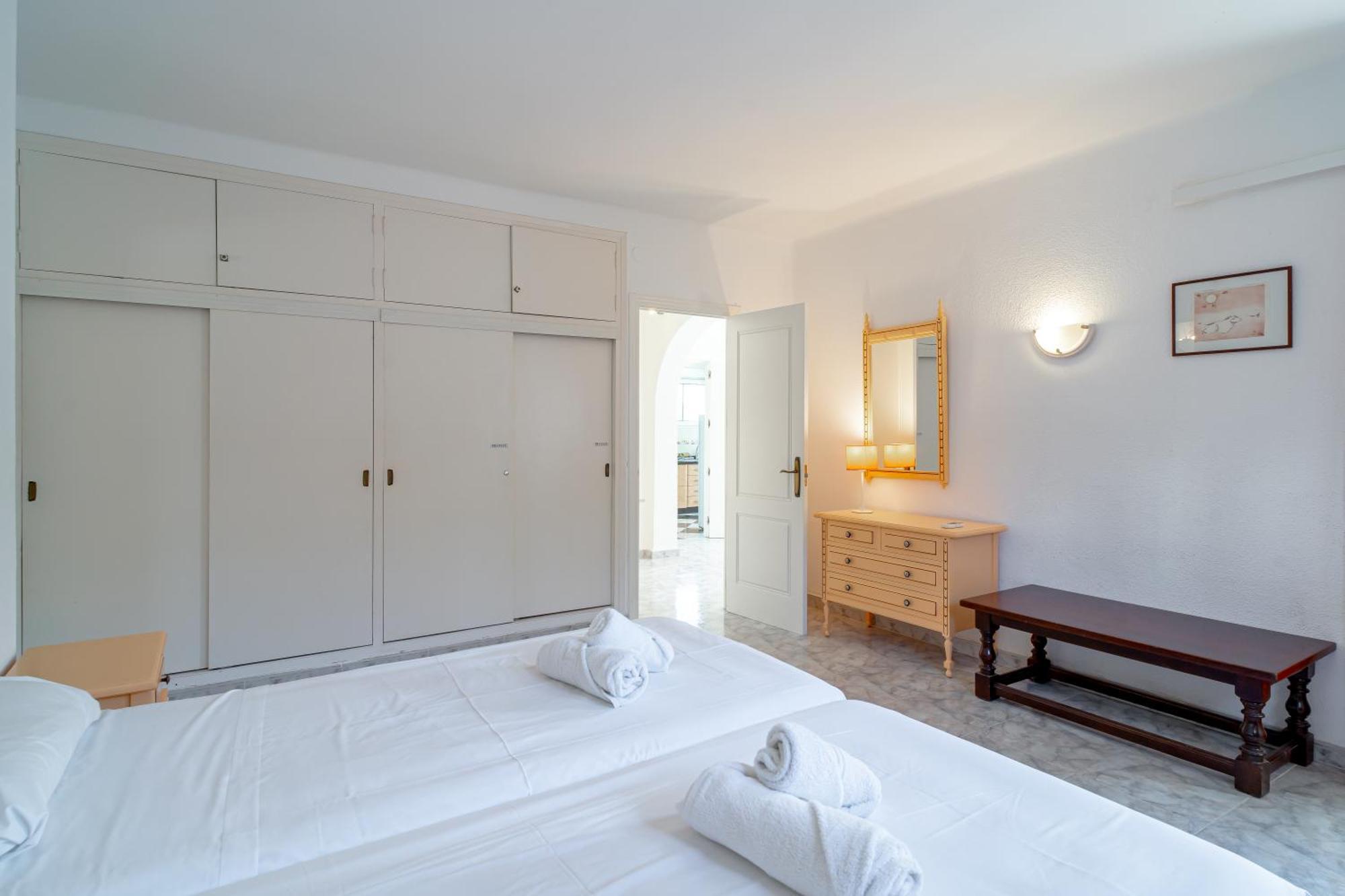 Villa Sevilla Casasol Nerja Exterior photo